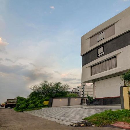 Hotel Signature Planet Indore Extérieur photo