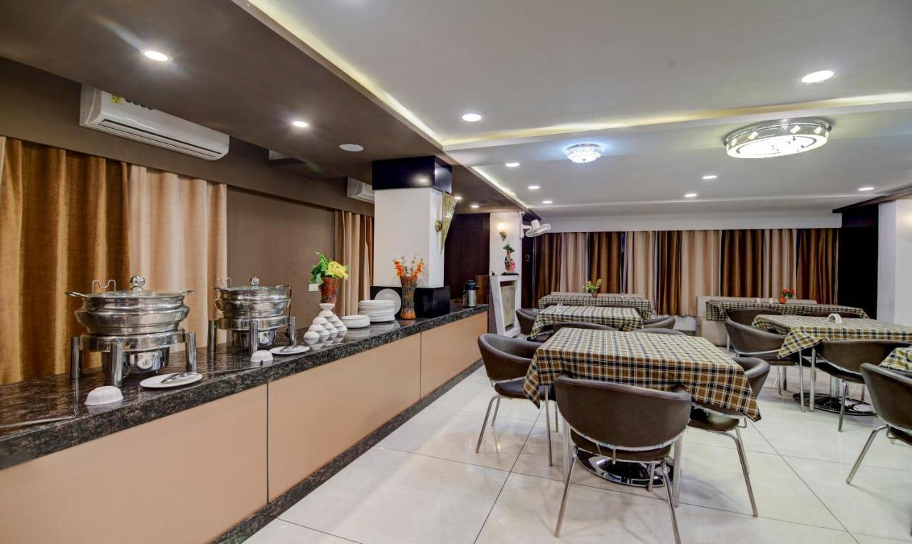 Hotel Signature Planet Indore Extérieur photo